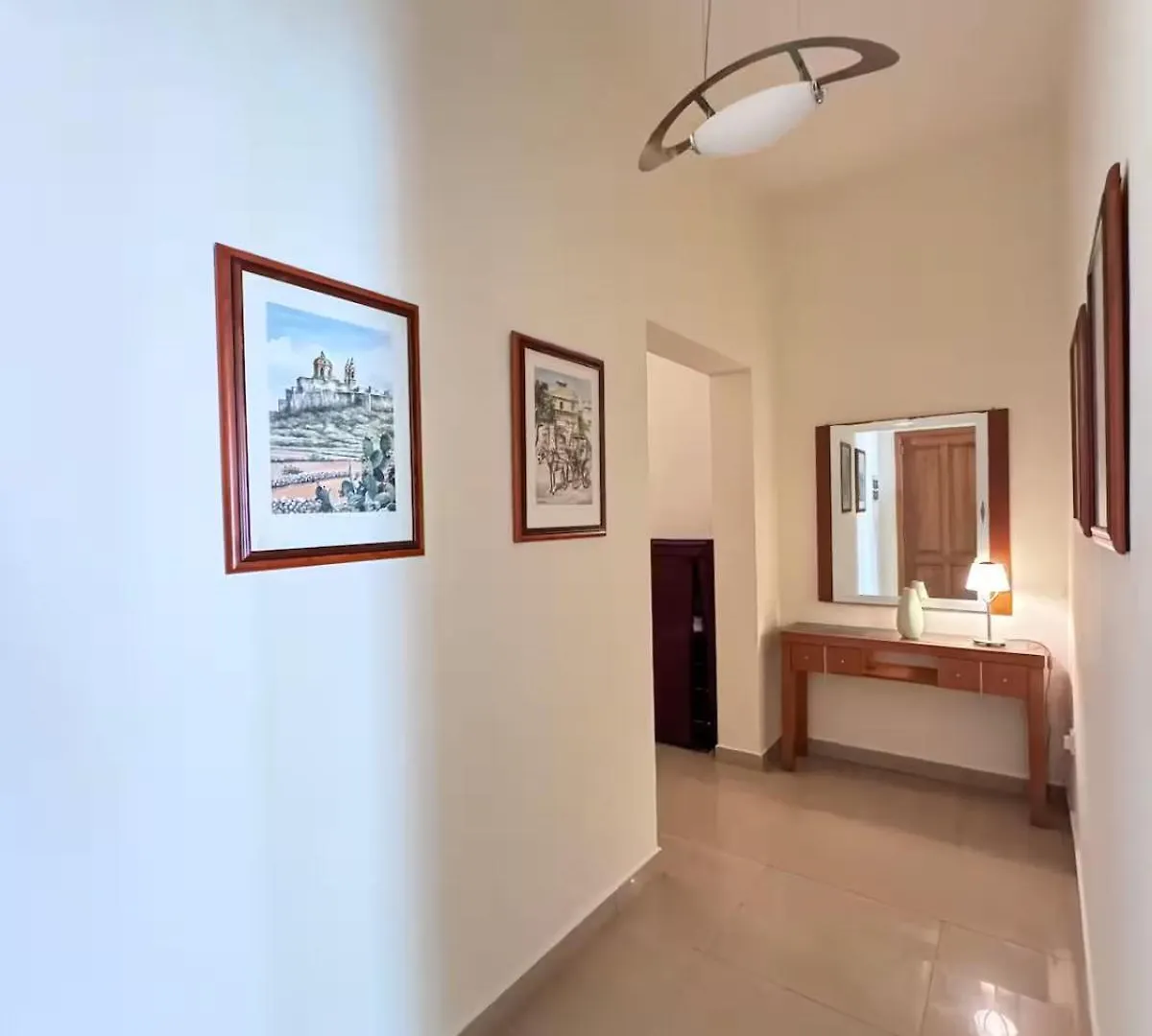 Homestay Penthouse Shared Stay Malta