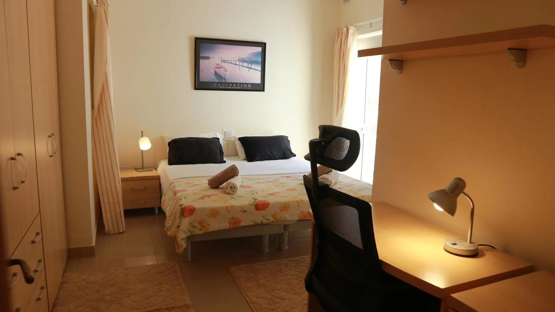 Penthouse Shared Stay Homestay Saint Julian's