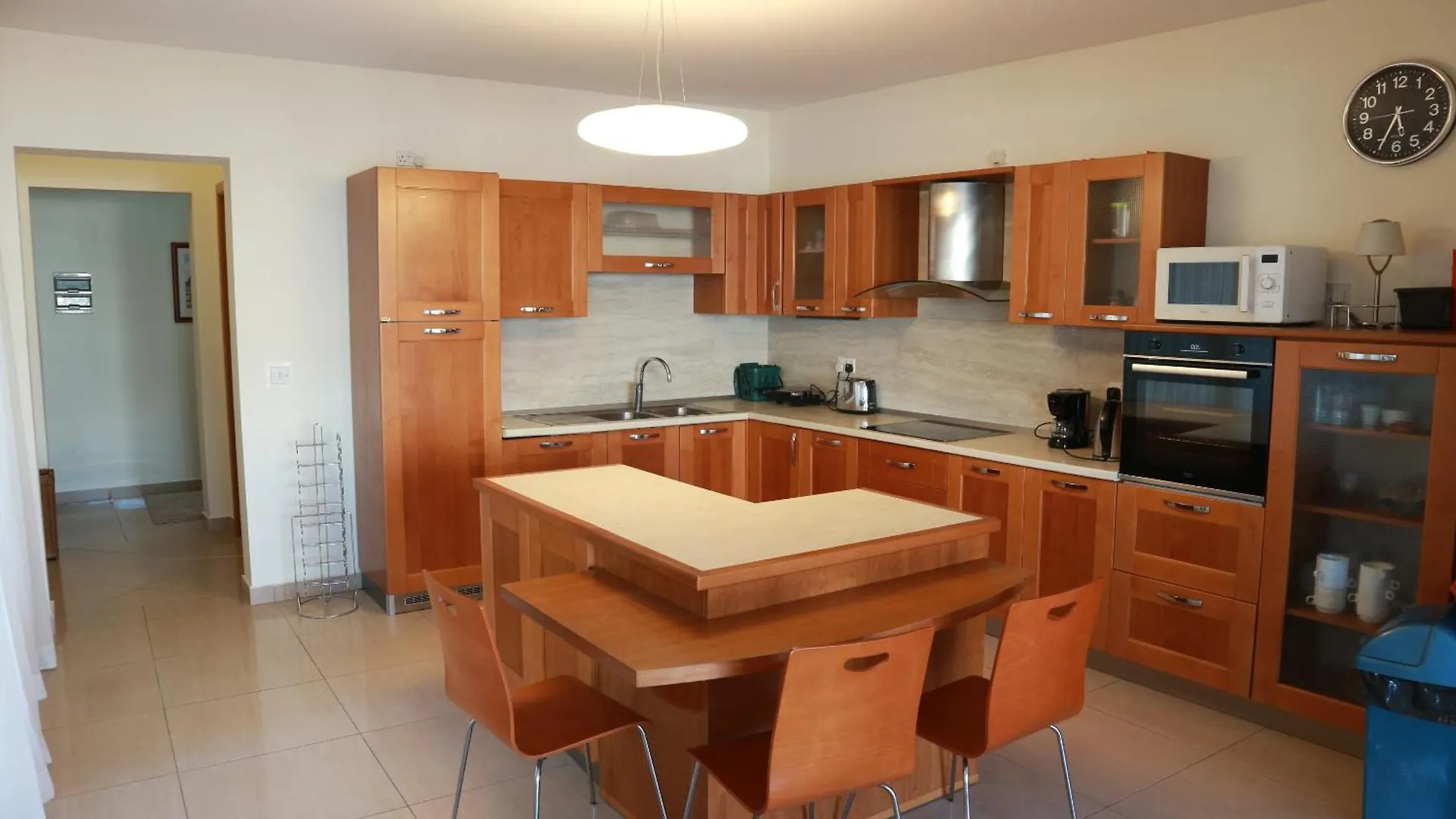 Penthouse Shared Stay Homestay